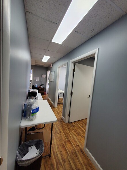 More Photos Of 1250 E Hallandale Beach Blvd, Hallandale Beach Office For Lease