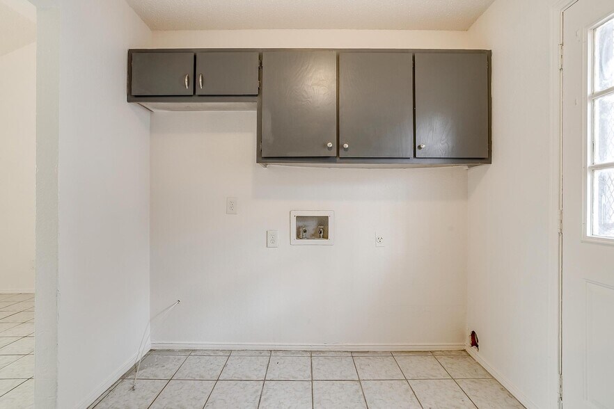 More Photos Of , Fort Worth Specialty For Sale