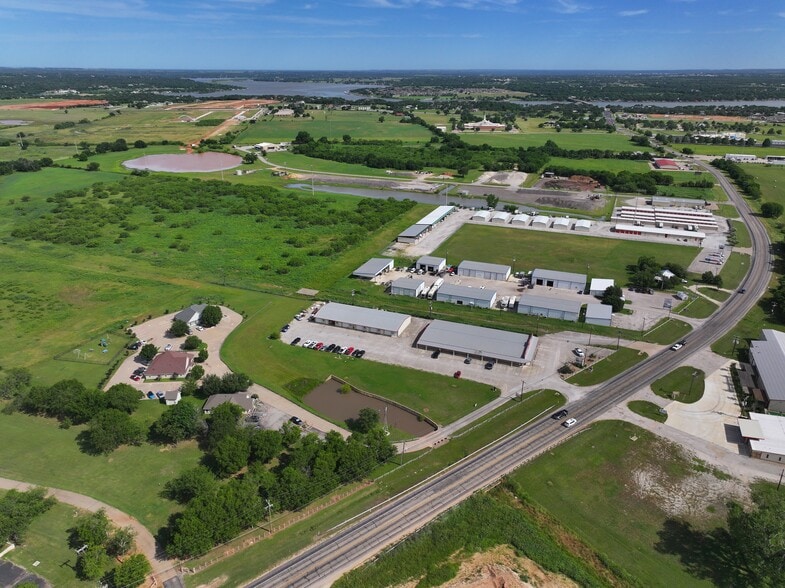 More Photos Of 1312 Weatherford Hwy, Granbury Land For Sale