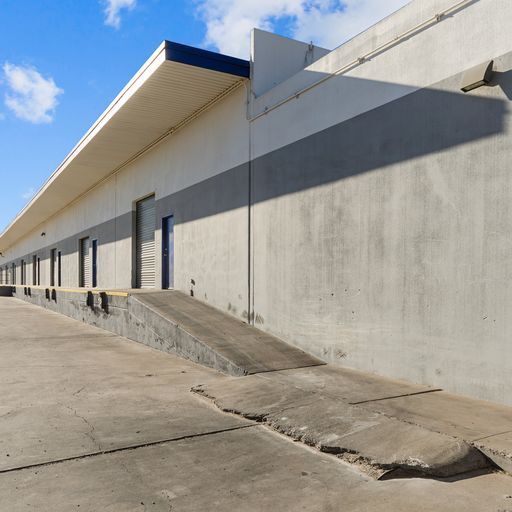 More Photos Of 2703 W Industrial Ave, Midland Warehouse For Lease