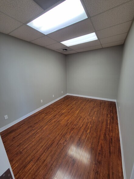 More Photos Of 750 NW 4th St, Prineville Office For Sale