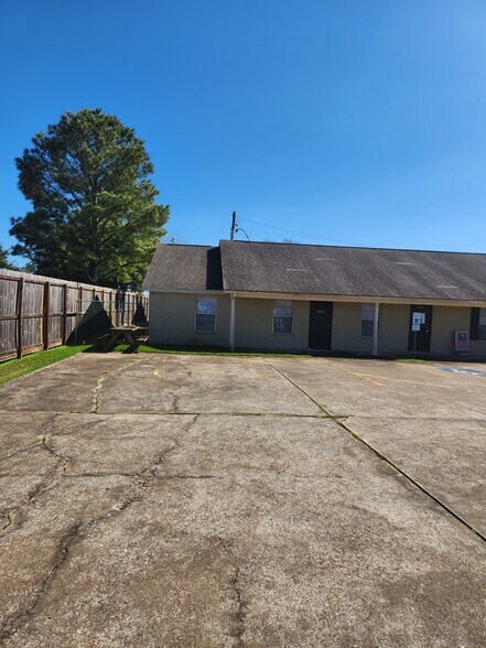 More Photos Of 6446 Concord Rd, Beaumont Medical For Lease