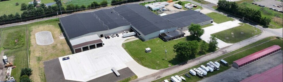 Primary Photo Of 15401 Industrial Dr, Schoolcraft Warehouse For Lease