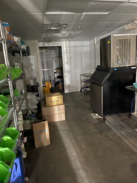 More Photos Of 3617 Perkins Rd, Baton Rouge General Retail For Sale