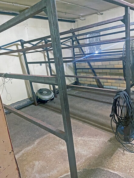 More Photos Of 102 S Van Buren St, New Athens General Retail For Sale