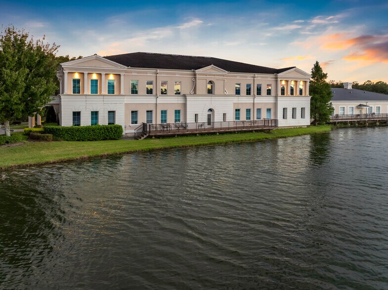 More Photos Of 17425 Bridge Hill Ct, Tampa Office For Lease