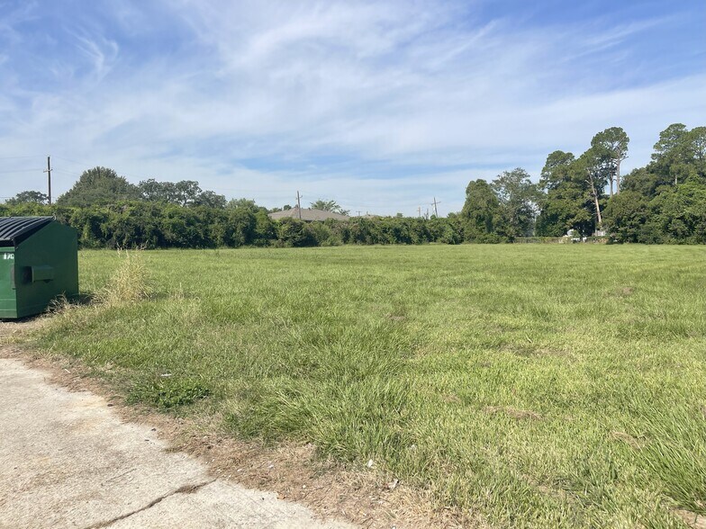 More Photos Of 58630 Belleview Dr, Plaquemine General Retail For Sale