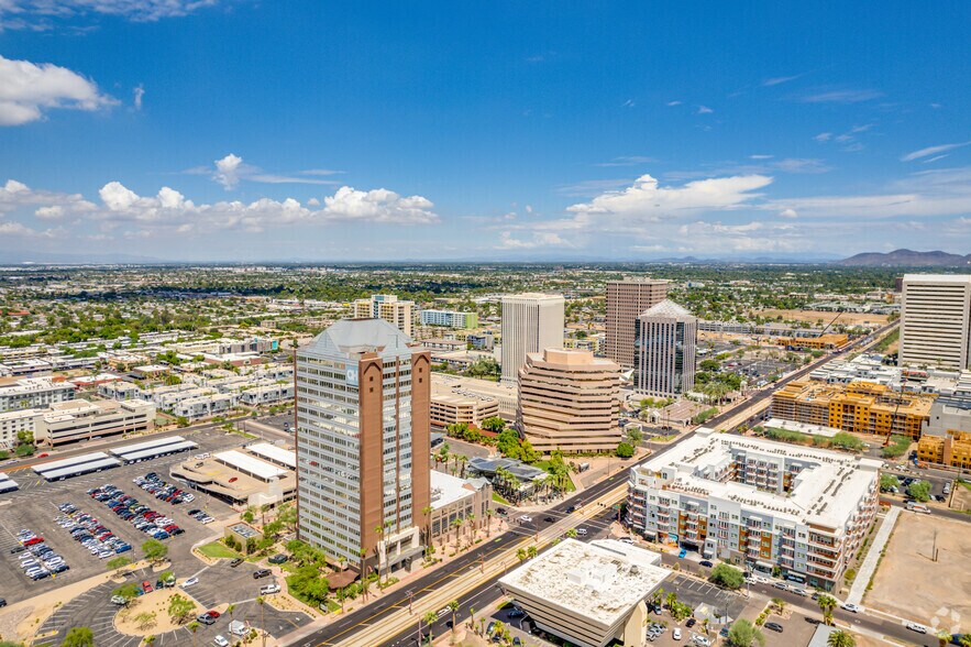 More Photos Of 3550 N Central Ave, Phoenix Office For Lease