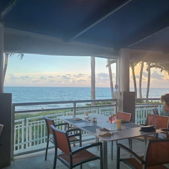 More Photos Of 1050 Easter Lily Ln, Vero Beach Specialty For Sale