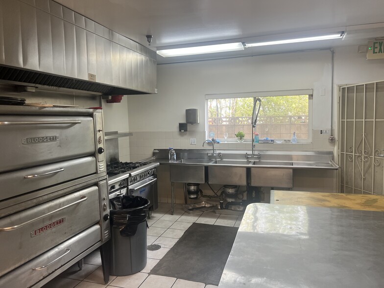 More Photos Of 1424 S Baldwin Ave, Arcadia Specialty For Sale