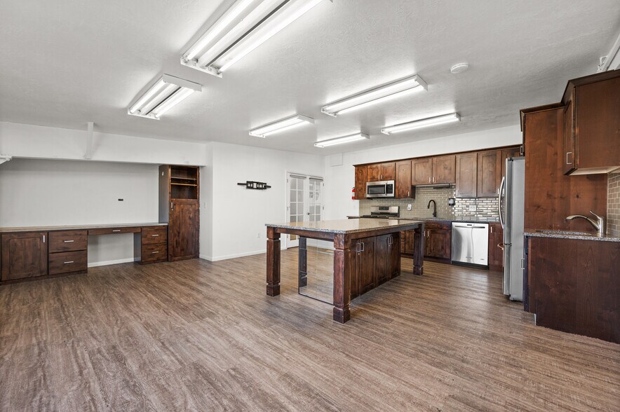 More Photos Of 789 W 1390 S, Salt Lake City Warehouse For Sale