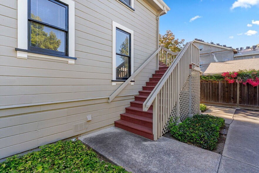 More Photos Of 142 N Central Ave, Campbell Office Residential For Sale