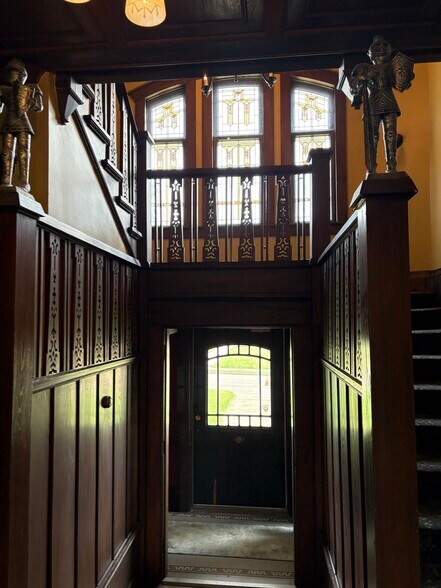 More Photos Of 1421 Market Ave N, Canton Office For Sale