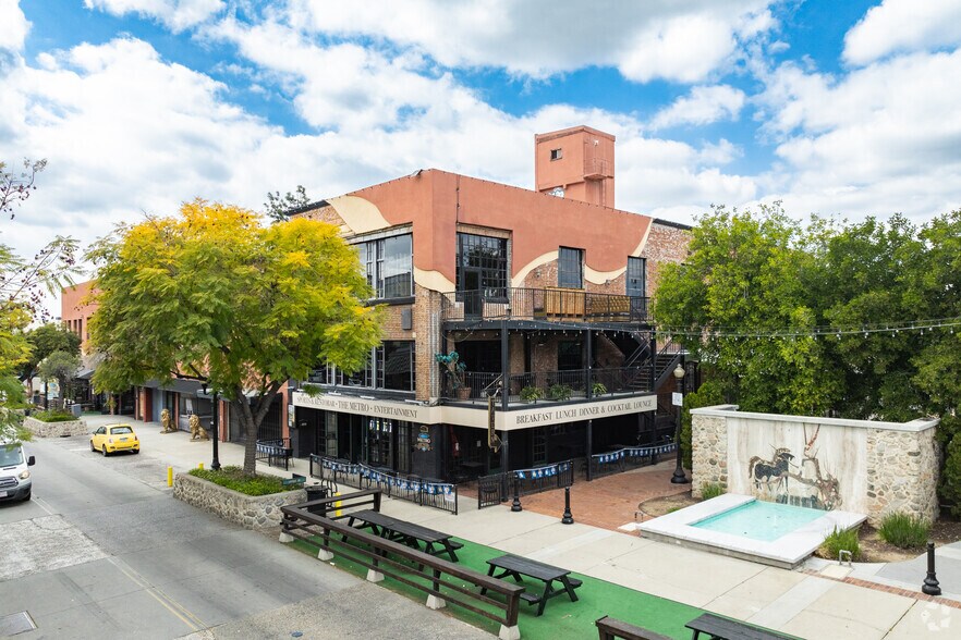 More Photos Of 115-237 E 2nd St, Pomona Apartments For Lease