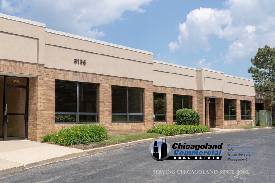 More Photos Of , Arlington Heights Office For Sale