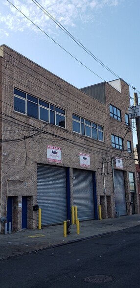 More Photos Of 43-20 54th Rd, Maspeth Warehouse For Sale