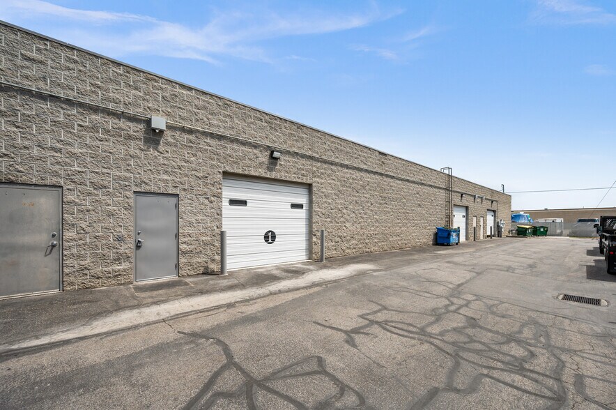 More Photos Of 3540 S Main St, South Salt Lake Industrial For Lease