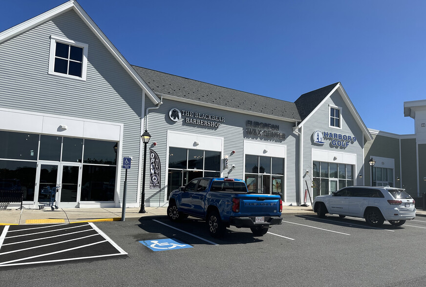 More Photos Of 201-231 Gloucester Crossing Rd, Gloucester Unknown For Lease