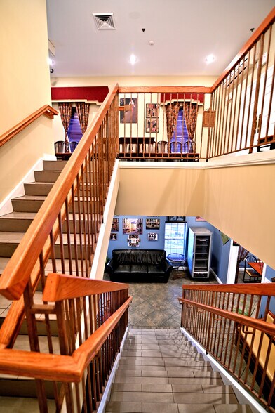 More Photos Of 15120 Washington St, Haymarket Restaurant For Sale