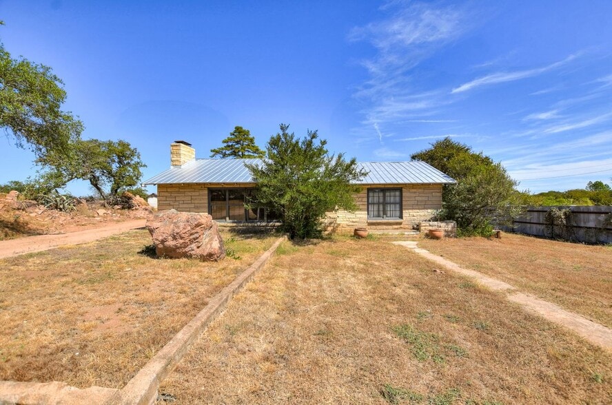 More Photos Of 8164 Hwy 261, Buchanan Dam Land For Sale