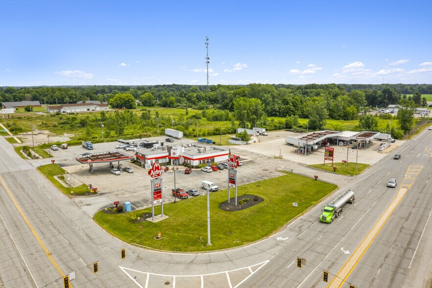 More Photos Of 795 Michigan Rd, Plymouth Service Station For Sale