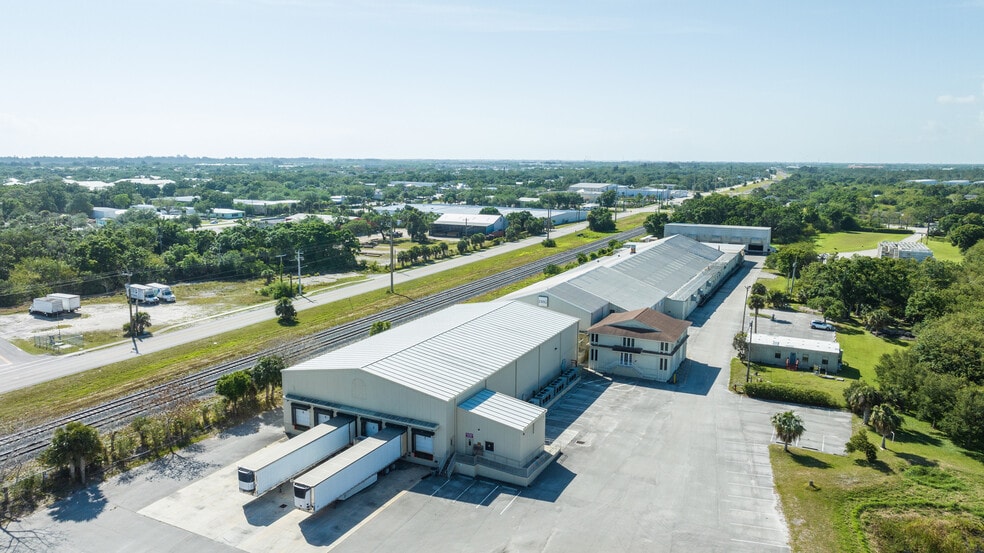 More Photos Of 2600 45th St, Vero Beach Food Processing For Sale