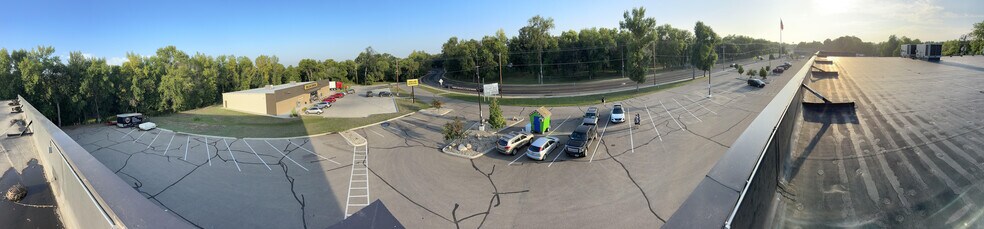 More Photos Of 1250 4th Ave NW, Minot Storefront For Lease