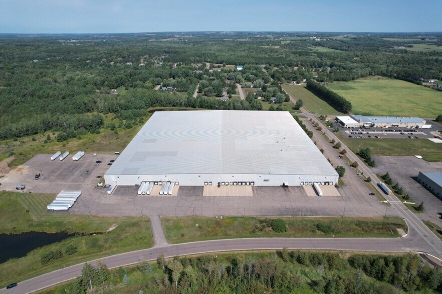 More Photos Of 500 N 72nd Ave, Wausau Distribution For Lease