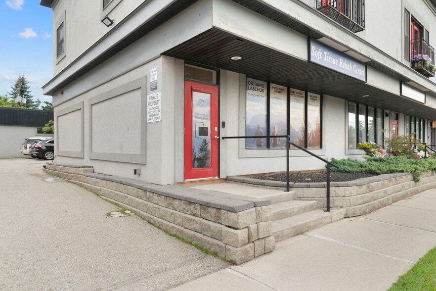 More Photos Of 1922 9th Ave SE, Calgary Storefront Retail Residential For Sale