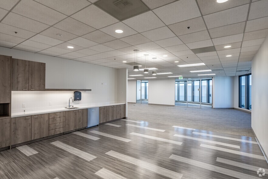 Photo of 12nd Floor Ste 1200