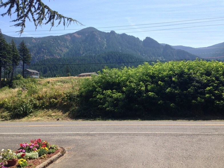 More Photos Of 965 NE Forest Ln, Cascade Locks Manufactured Housing Mobile Home Park For Sale