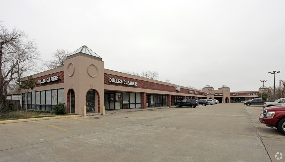 Primary Photo Of 867 Dulles Ave, Stafford Freestanding For Lease