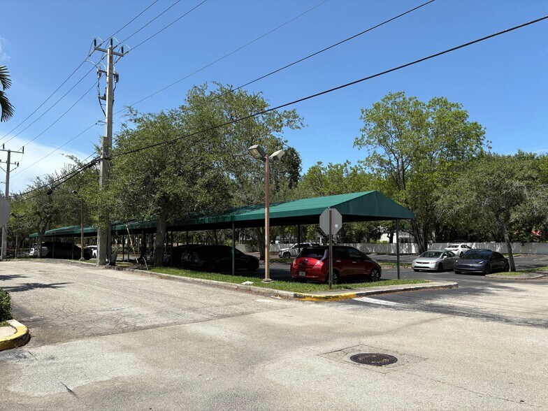 More Photos Of 1401 N University Dr, Coral Springs Medical For Lease