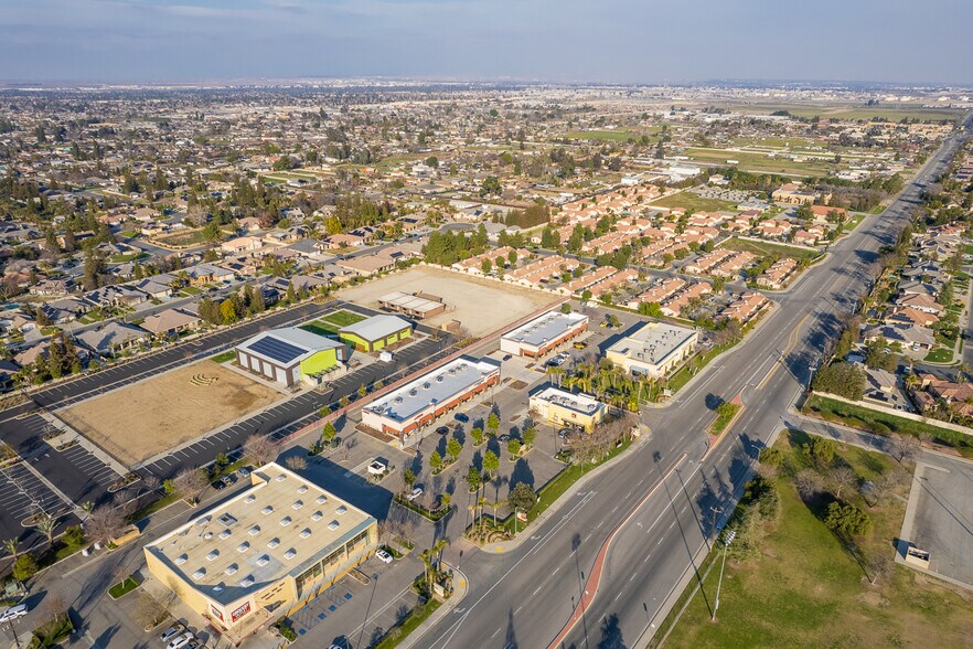 More Photos Of 11102 Brimhall Rd, Bakersfield Fast Food For Sale