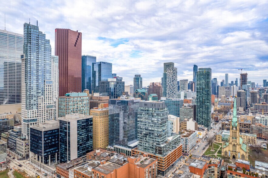 More Photos Of 65 King St E, Toronto Office For Lease