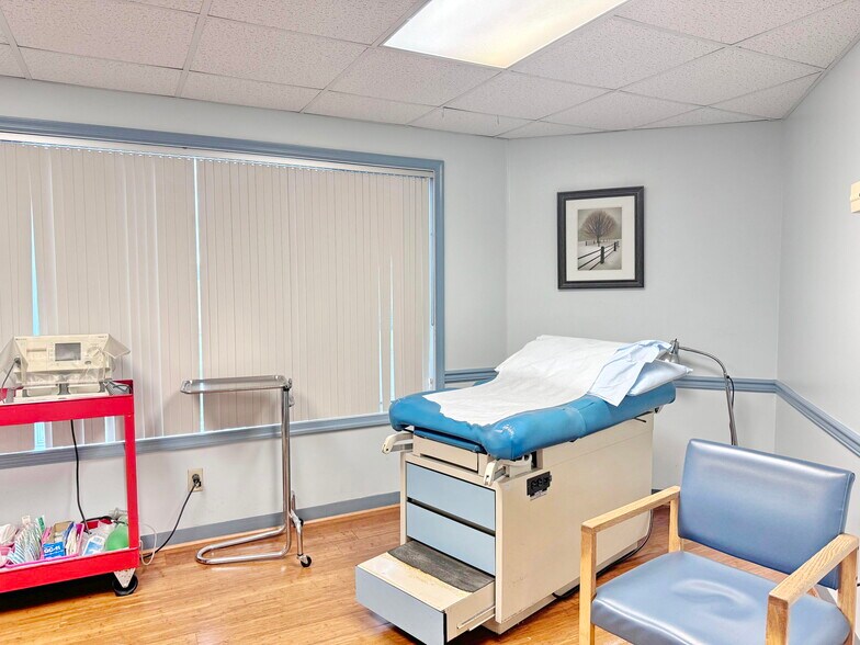 More Photos Of 8991 Redden Rd, Bridgeville Flex For Sale