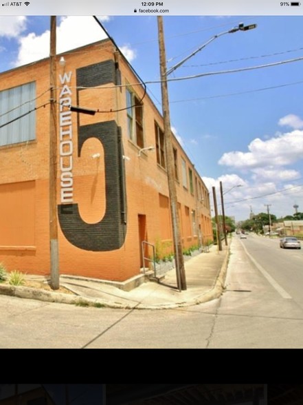 Primary Photo Of 1333 Buena Vista St, San Antonio Warehouse For Lease