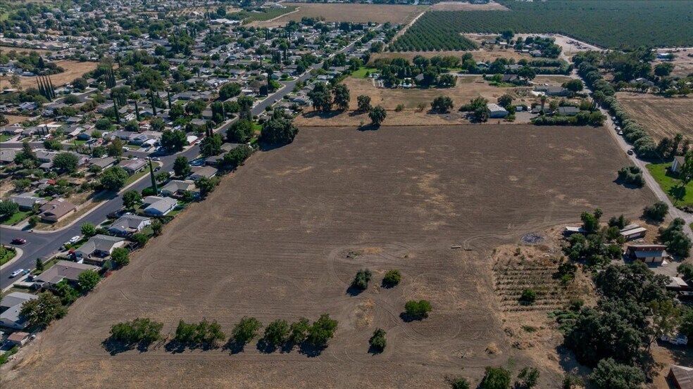 More Photos Of 1425 5th St, Colusa Land For Sale