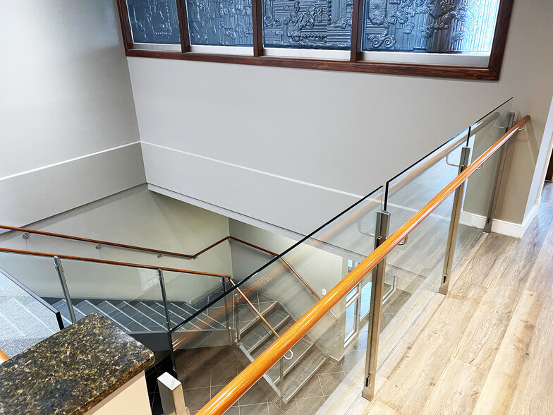 More Photos Of 9943 109th St, Edmonton Office For Sale