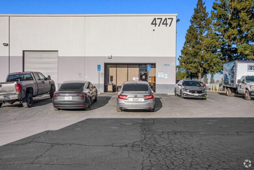 More Photos Of 4747 Frontier Way, Stockton Refrigeration Cold Storage For Lease