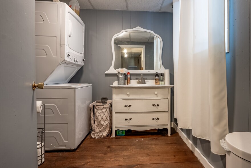 More Photos Of 2320-2352 Mendon Rd, Cumberland Storefront Retail Office For Sale