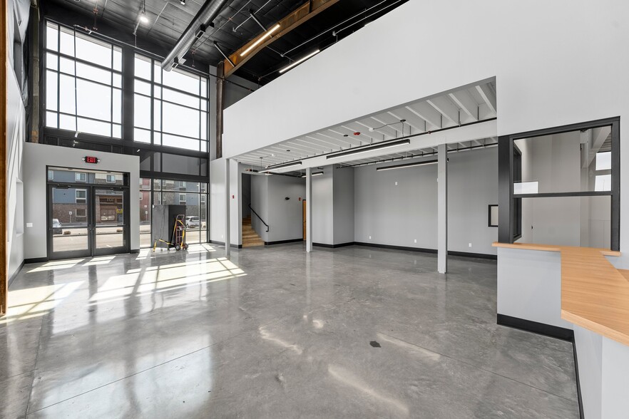 More Photos Of 6902 Rodeo Dr, Pasco Flex For Lease