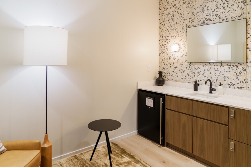 More Photos Of 505 N Angier Ave NE, Atlanta Office For Lease