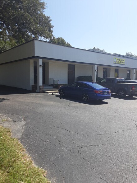 More Photos Of 5418-5420 Rivers Ave, North Charleston Office Residential For Lease