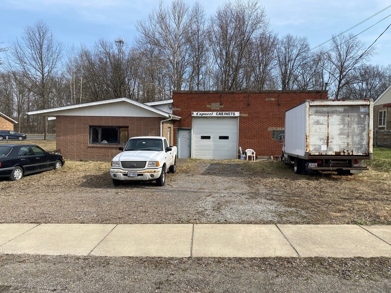 Primary Photo Of 4590 Eagle Creek Rd, Leavittsburg Industrial For Lease