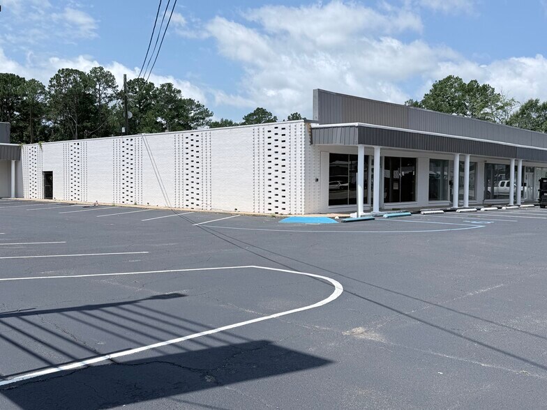 More Photos Of 1509-1583 Montgomery Hwy, Dothan Storefront Retail Office For Lease