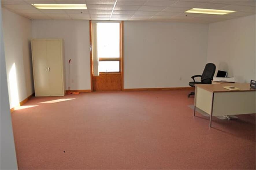 More Photos Of 120 N Main St, Attleboro Medical For Sale