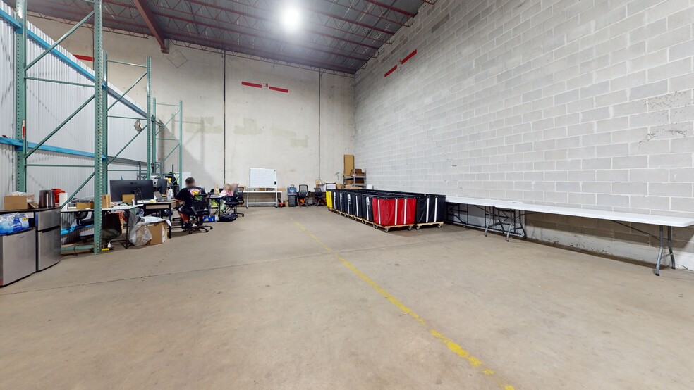 More Photos Of 1401 Greengrass Dr, Houston Warehouse For Lease