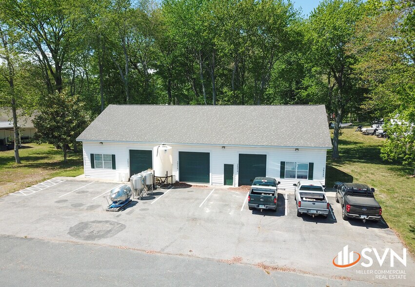 More Photos Of 36326 Lankford Hwy, Belle Haven Office For Sale