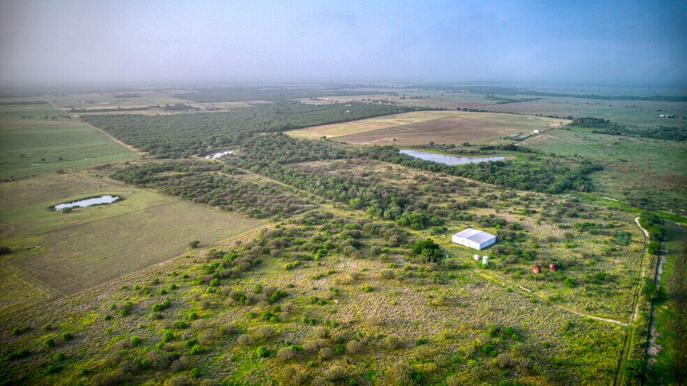 More Photos Of 2538 County Road 223, Floresville Land For Sale